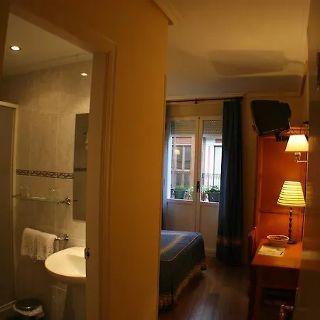 Pensjonat Pension Bilbao